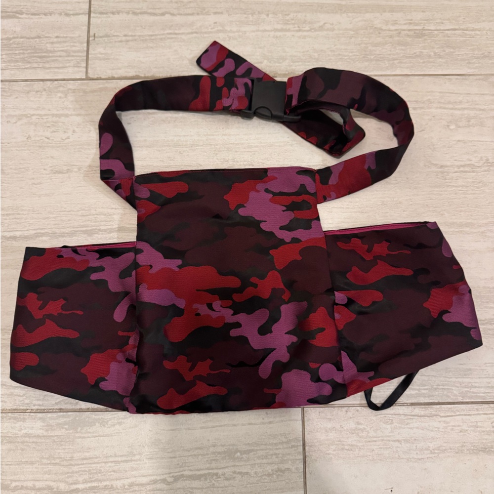 h:ours Vibrant Pink and Purple crop top small